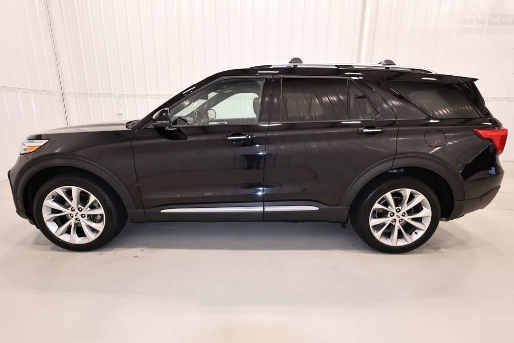 Certified 2021 Ford Explorer Platinum w/ Equipment Group 601A AWD/4WD image 7