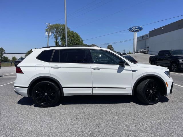 Used 2021 Volkswagen Tiguan SE R-Line FWD image 2