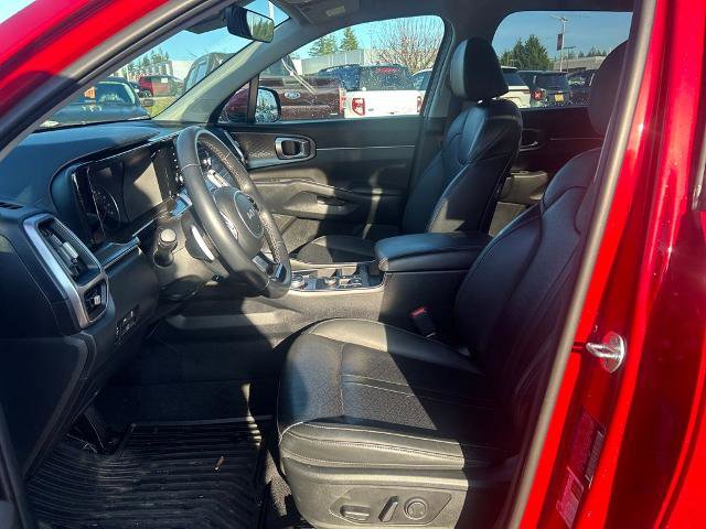 Used 2023 Kia Sorento EX image 5