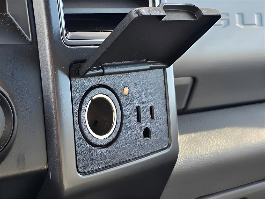 Certified 2022 Ford F250 XLT w/ XLT Premium Package image 15