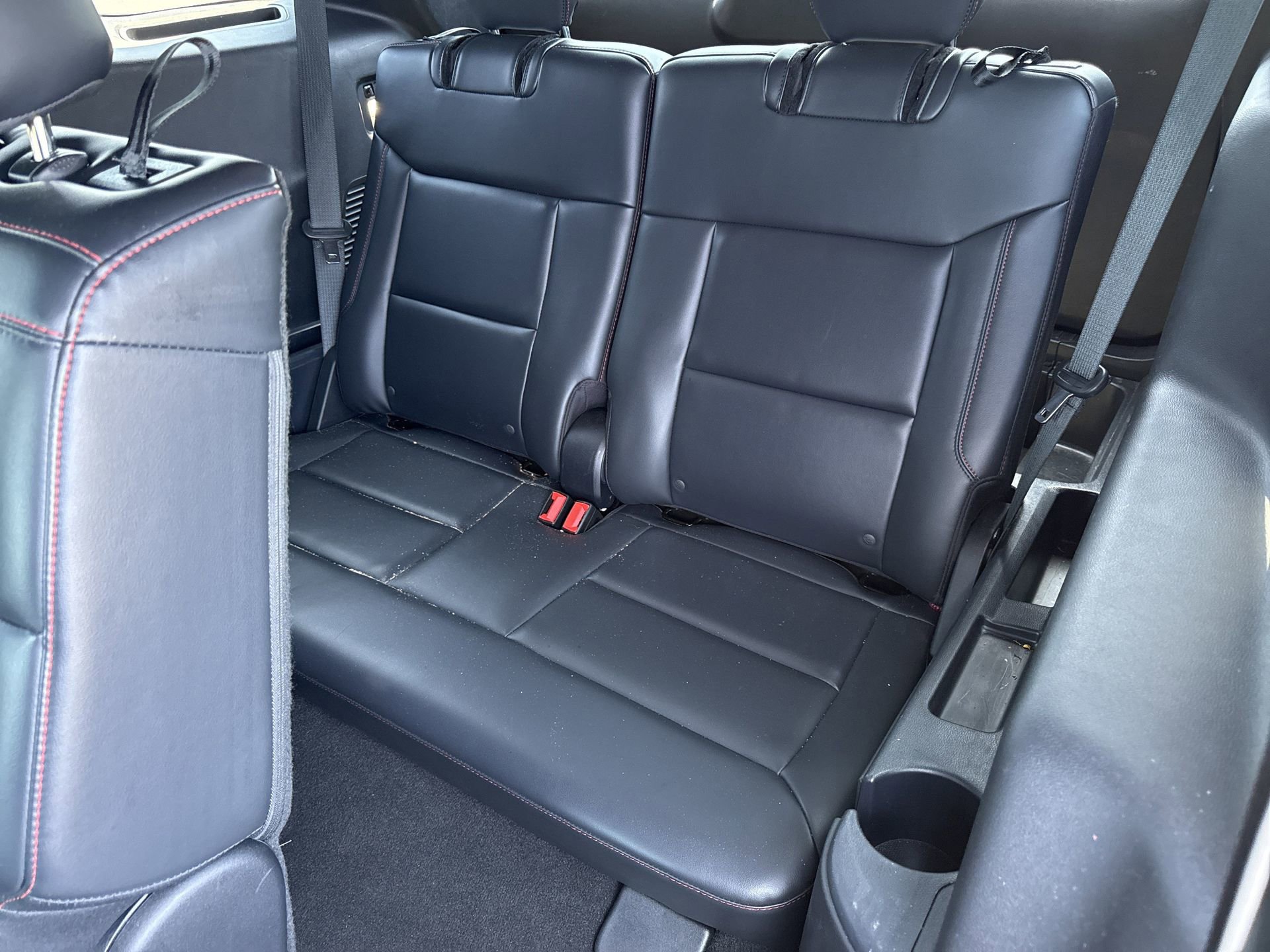 Certified 2025 Ford Explorer ST-Line w/ ST-Line Street Pack image 13