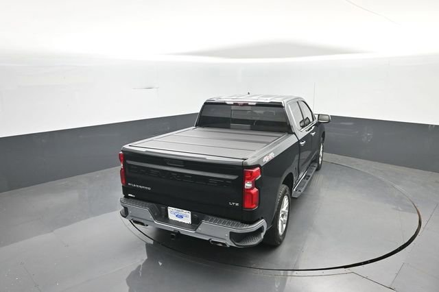Used 2021 Chevrolet Silverado 1500 LTZ w/ Technology Package AWD/4WD image 31