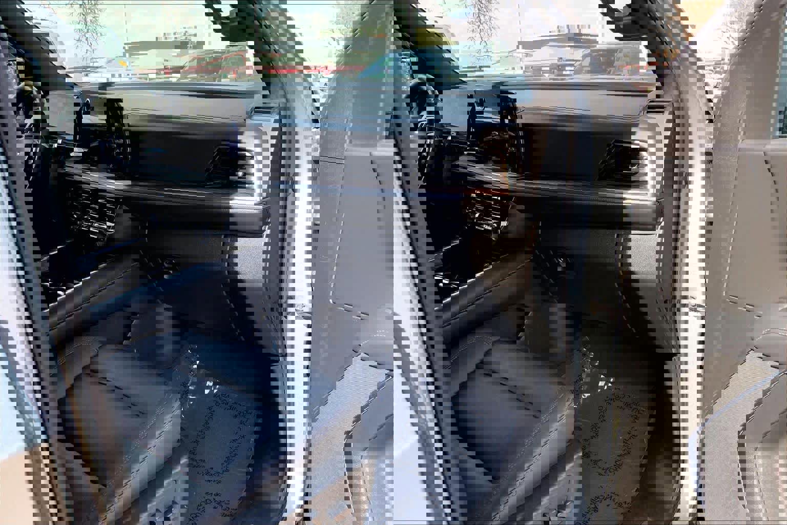 Used 2025 Chevrolet Tahoe Z71 image 19