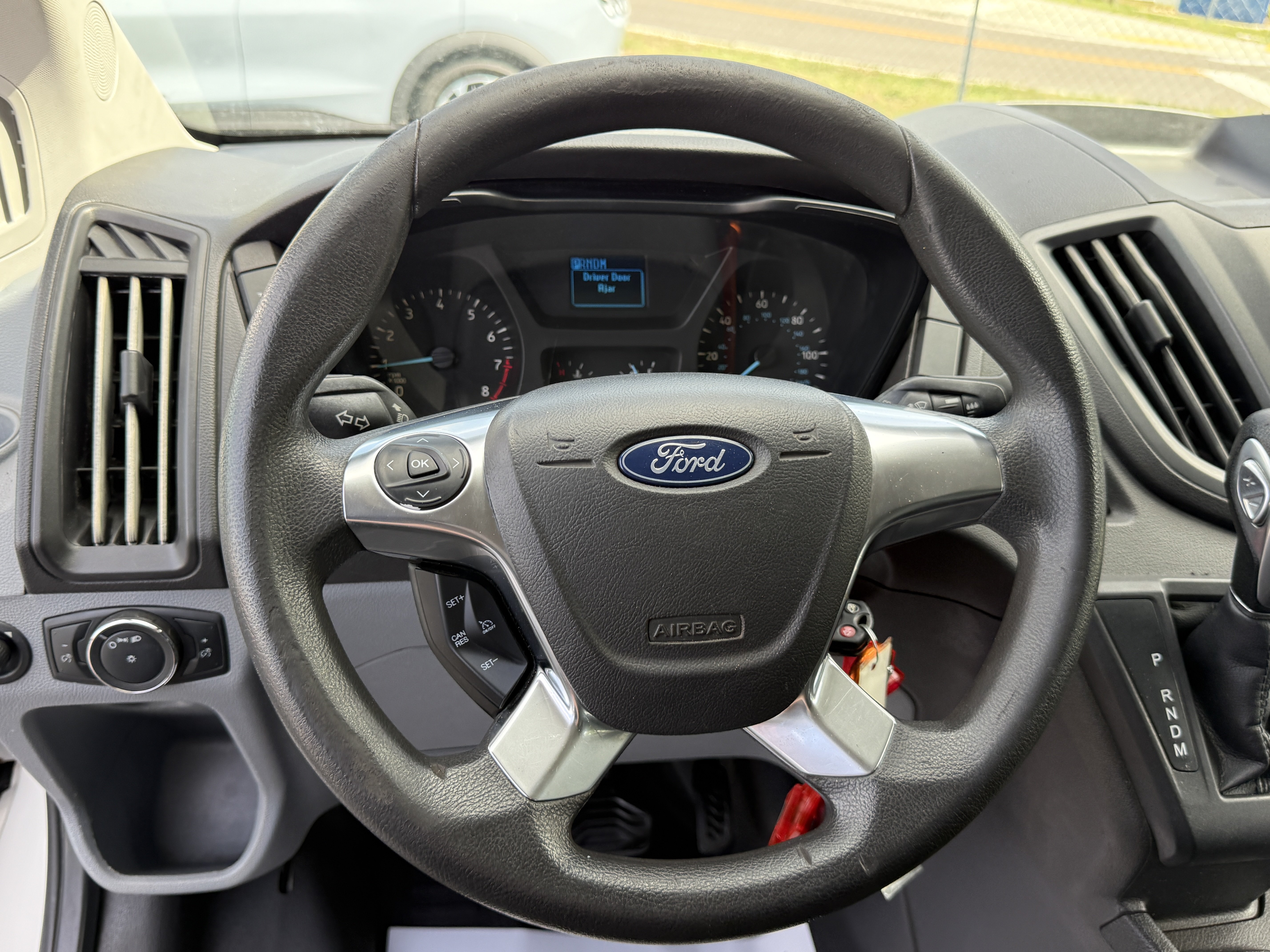 Certified 2019 Ford Transit 250 130 Low Roof w/ Exterior Upgrade Package RWD image 12