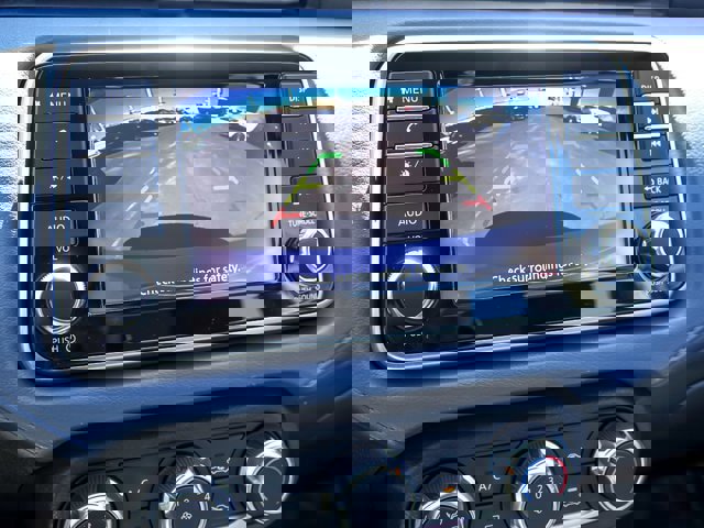 Used 2025 Nissan Versa SV image 16