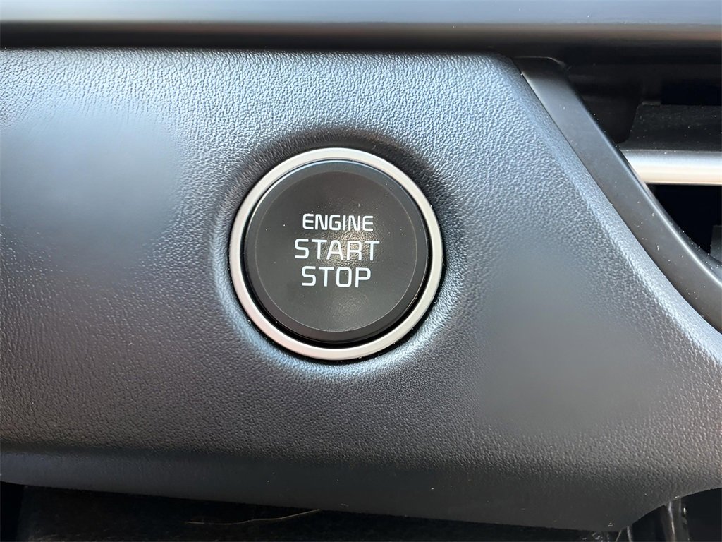 Used 2024 Kia Seltos SX image 36