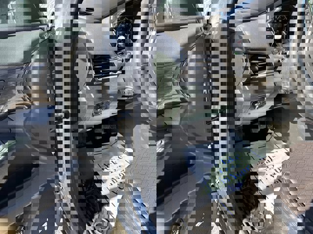 Used 2023 Chevrolet Traverse High Country image 22