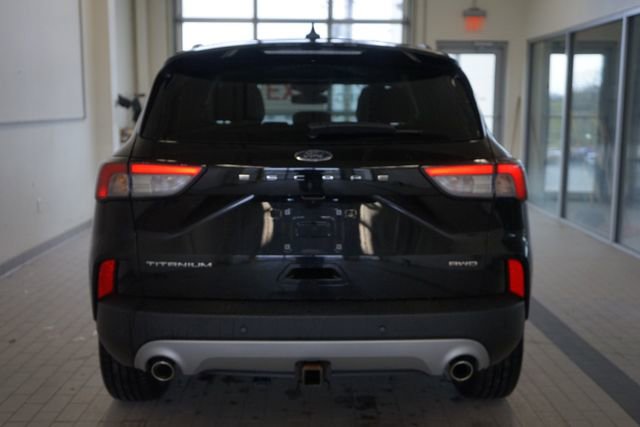 Certified 2022 Ford Escape Titanium w/ Class II Trailer Tow Package AWD/4WD image 12