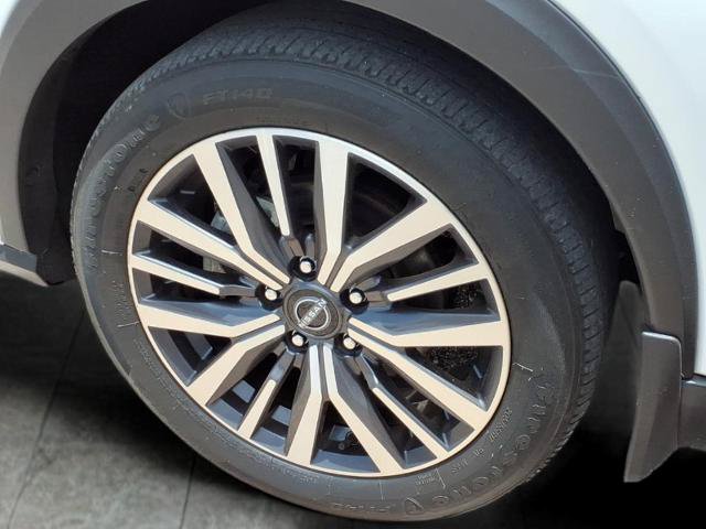 Used 2022 Nissan Kicks SV FWD image 11