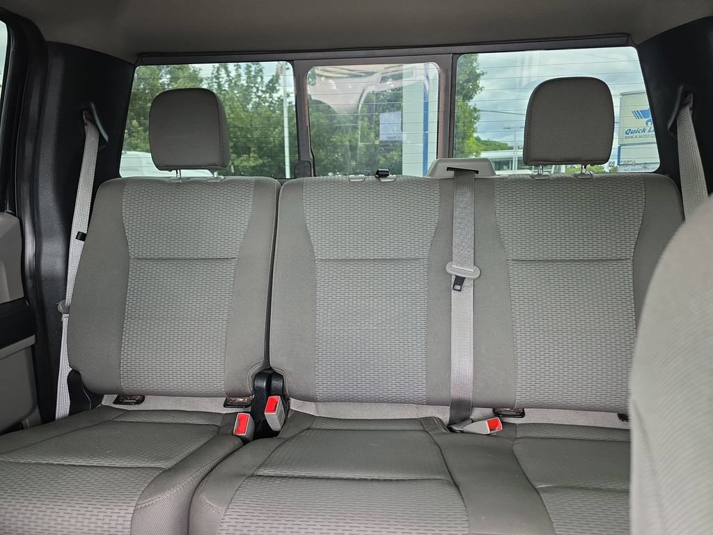 Certified 2019 Ford F150 XLT w/ Equipment Group 302A Luxury AWD/4WD image 40
