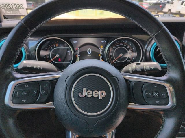 Used 2020 Jeep Wrangler Unlimited Sahara AWD/4WD image 32