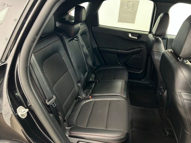 Certified 2025 Ford Escape ST-Line image 22