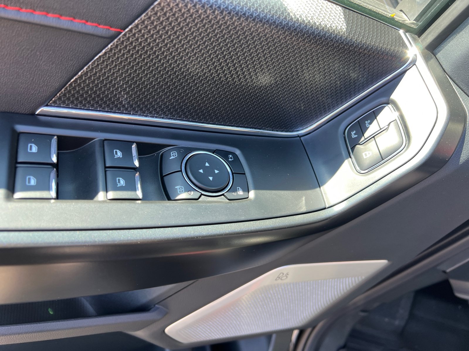 Certified 2024 Ford F150 Raptor AWD/4WD image 11