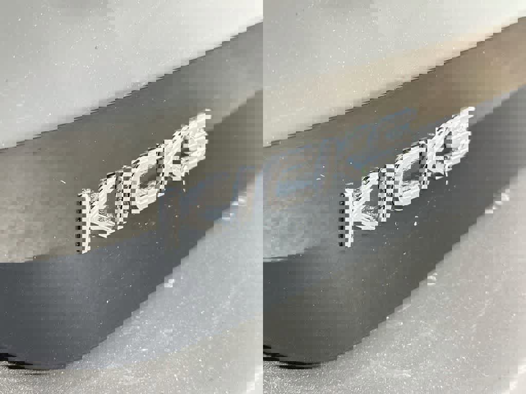 Used 2025 Nissan Kicks SR FWD image 7