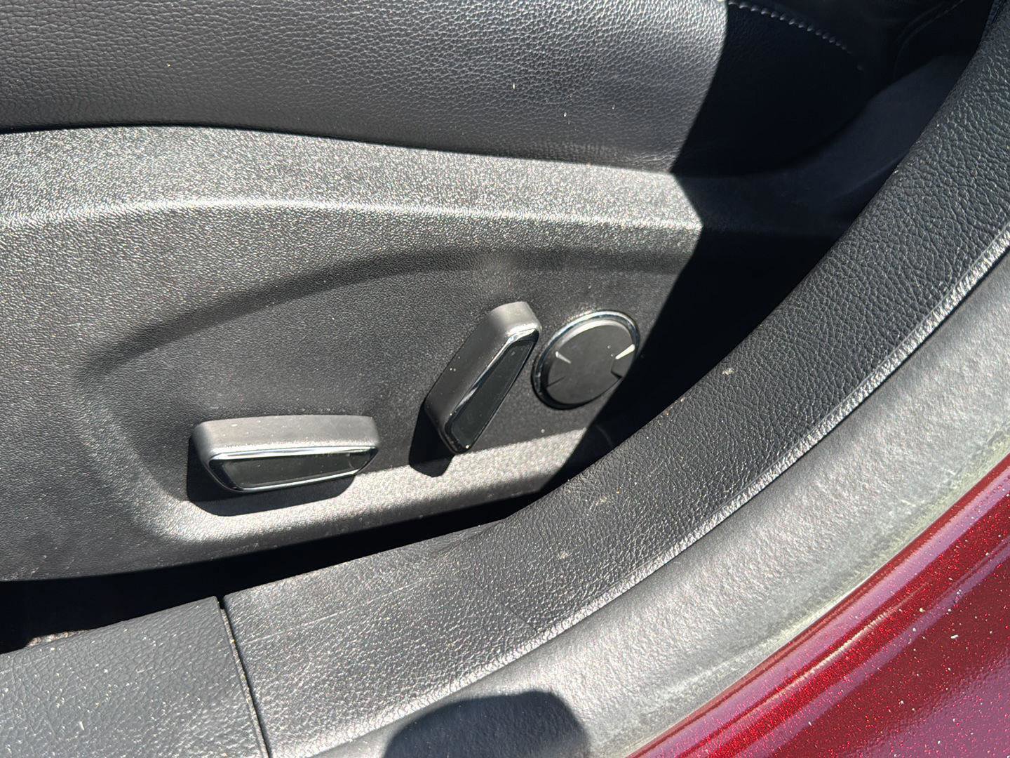 Certified 2018 Ford Fusion SE image 14