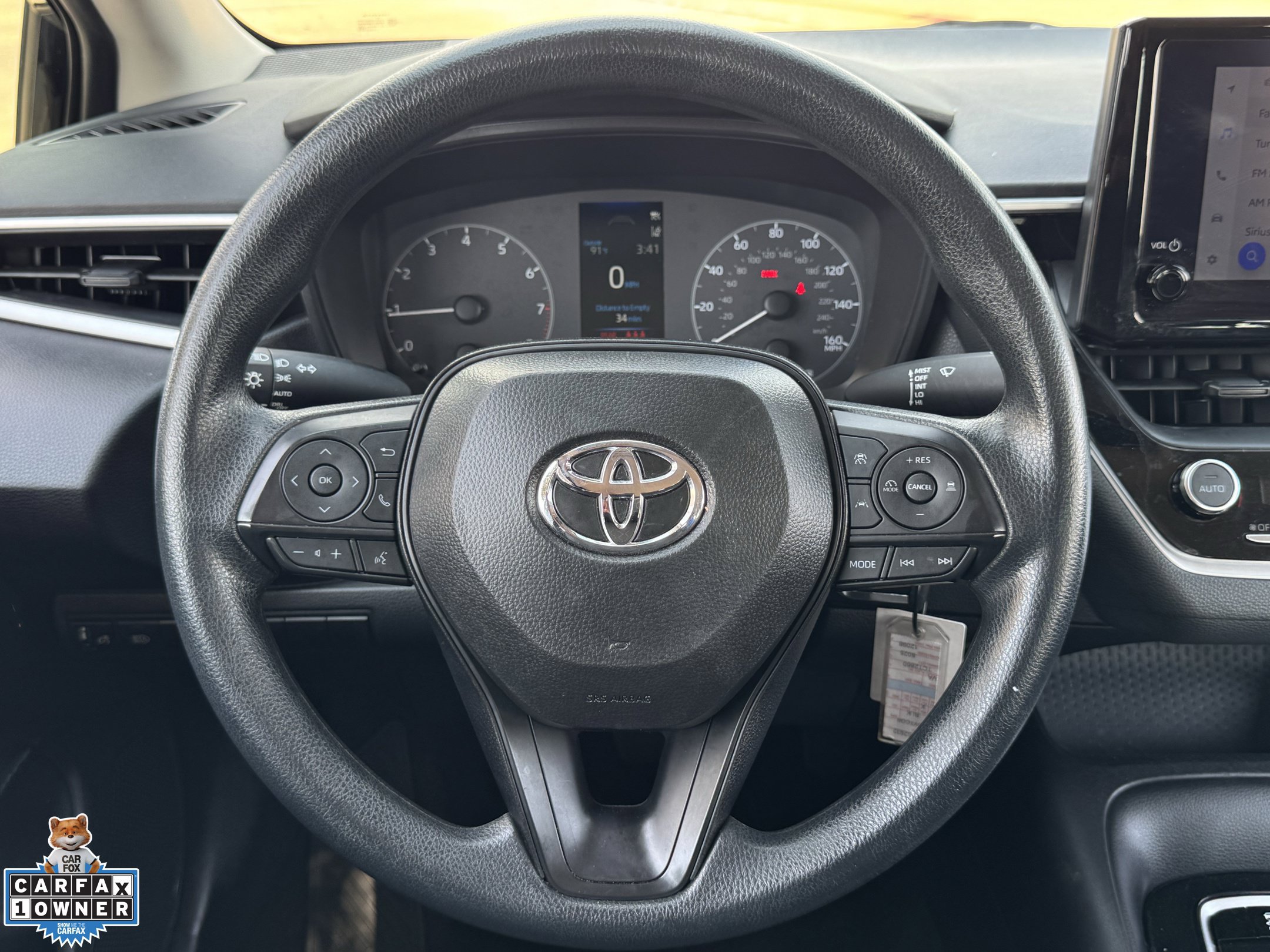 Used 2025 Toyota Corolla LE FWD image 13