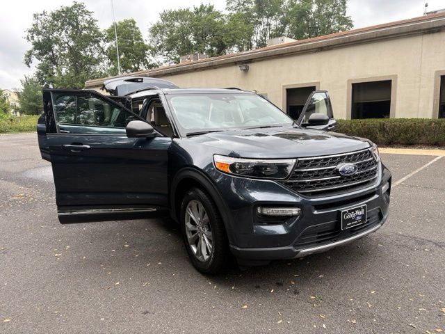 Certified 2023 Ford Explorer XLT w/ Equipment Group 202A AWD/4WD image 35