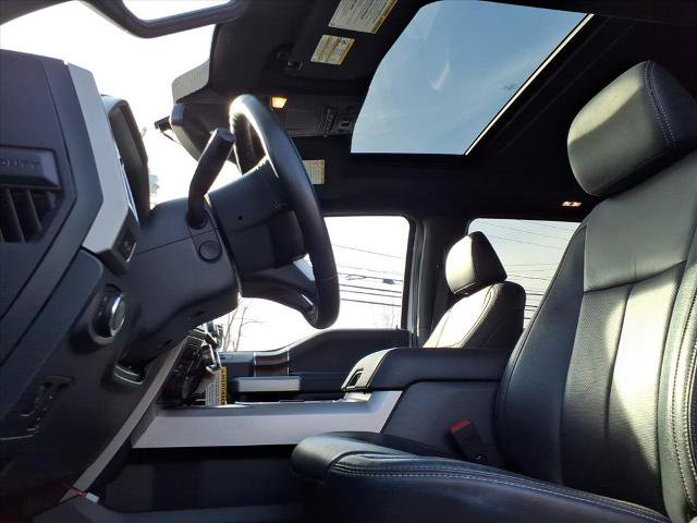 Certified 2022 Ford F350 Lariat w/ Lariat Ultimate Package image 28