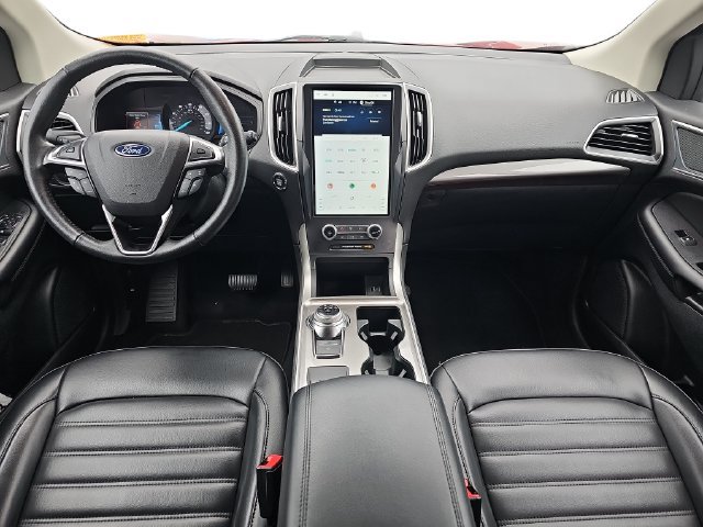 Certified 2024 Ford Edge SEL AWD/4WD image 9