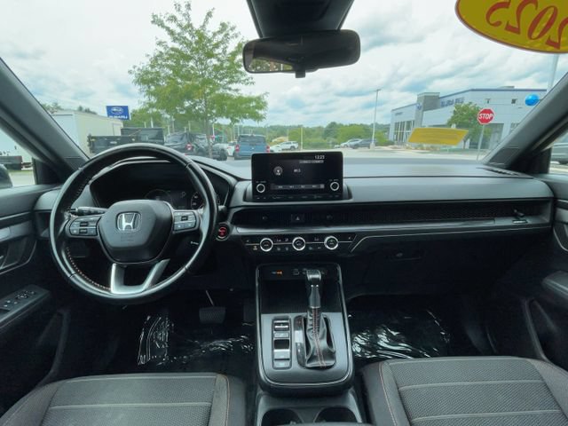 Used 2025 Honda CR-V Sport image 15
