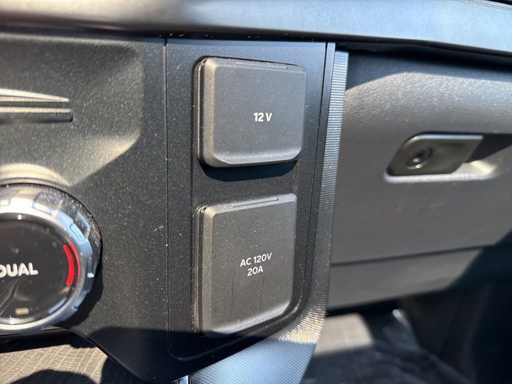 Certified 2023 Ford F150 Platinum w/ Equipment Group 701A High image 35