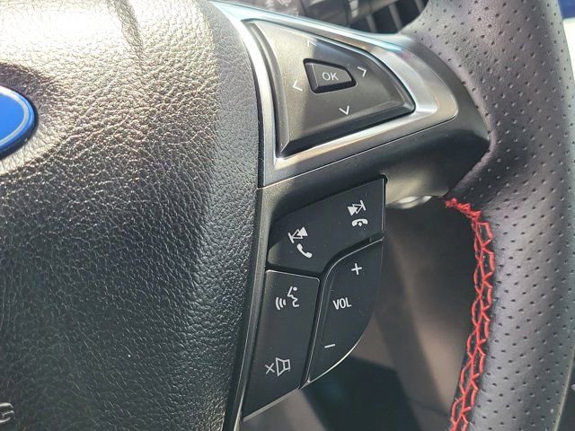 Certified 2020 Ford Edge ST-Line image 26