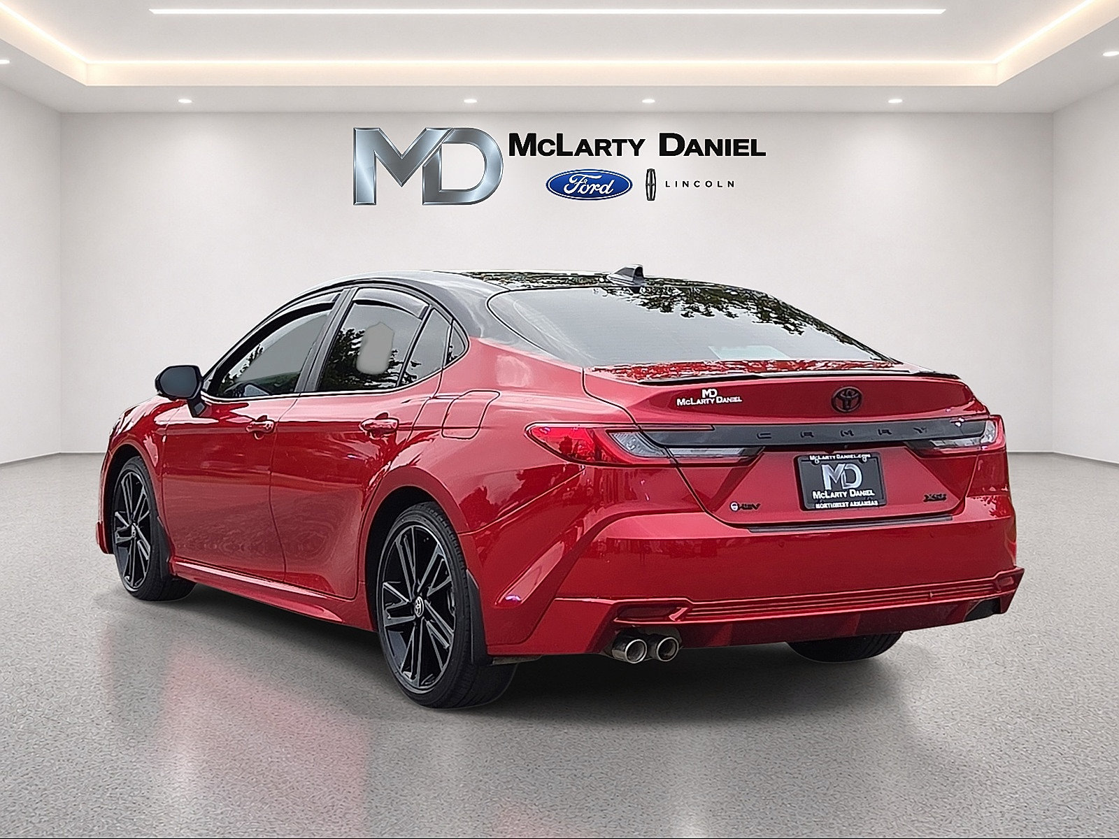 Used 2026 Toyota Camry XSE w/ Premium Plus Package FWD image 4