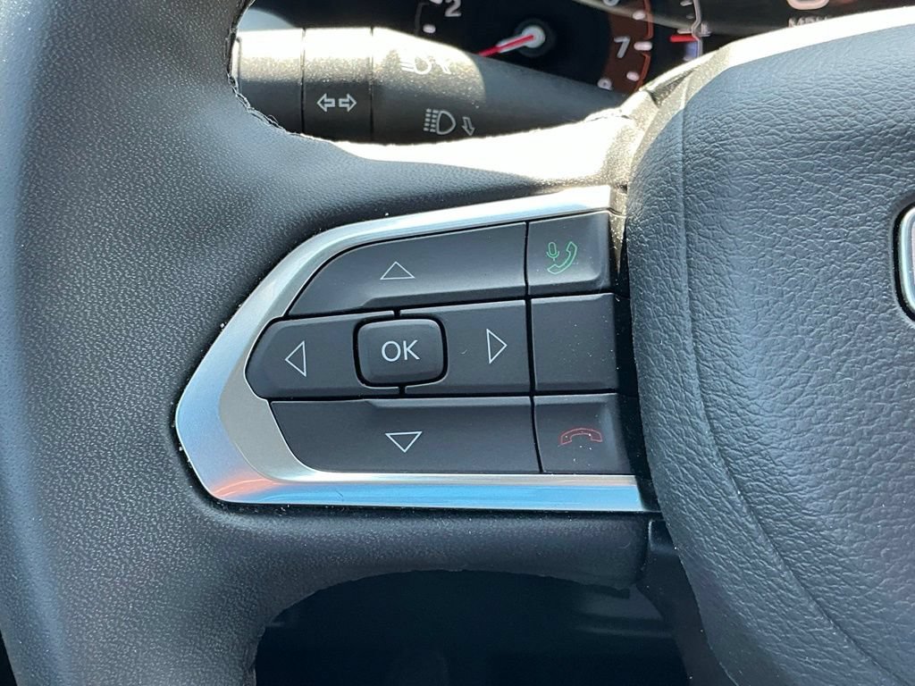 Used 2025 Jeep Compass Limited AWD/4WD image 38