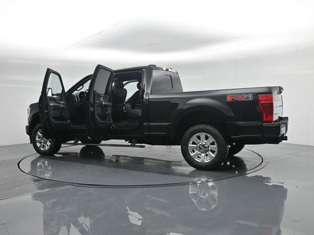Certified 2022 Ford F250 Platinum w/ FX4 Off-Road Package image 59
