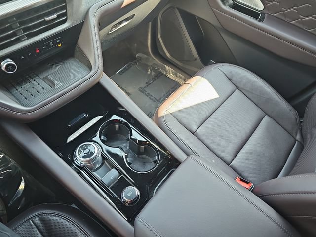 Certified 2025 Ford Explorer Platinum w/ LUX Leather Package AWD/4WD image 26