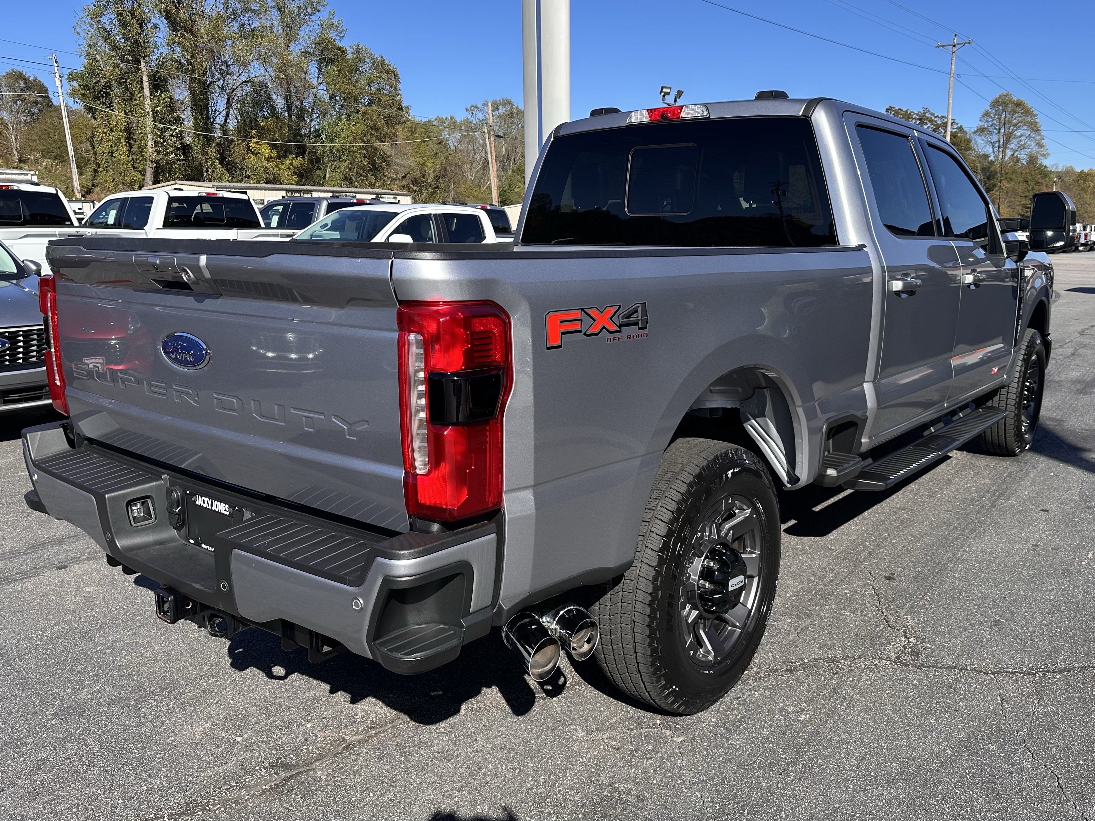 Certified 2023 Ford F250 Lariat w/ Lariat Ultimate Package AWD/4WD image 6