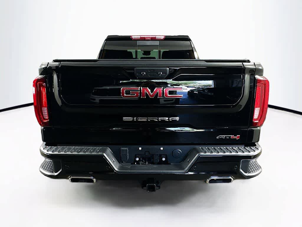 Used 2023 GMC Sierra 1500 AT4 w/ AT4 Premium Package AWD/4WD image 5