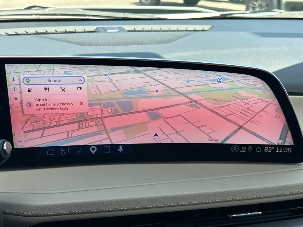 Used 2025 Cadillac XT4 Premium Luxury w/ Cold Weather Package FWD image 18