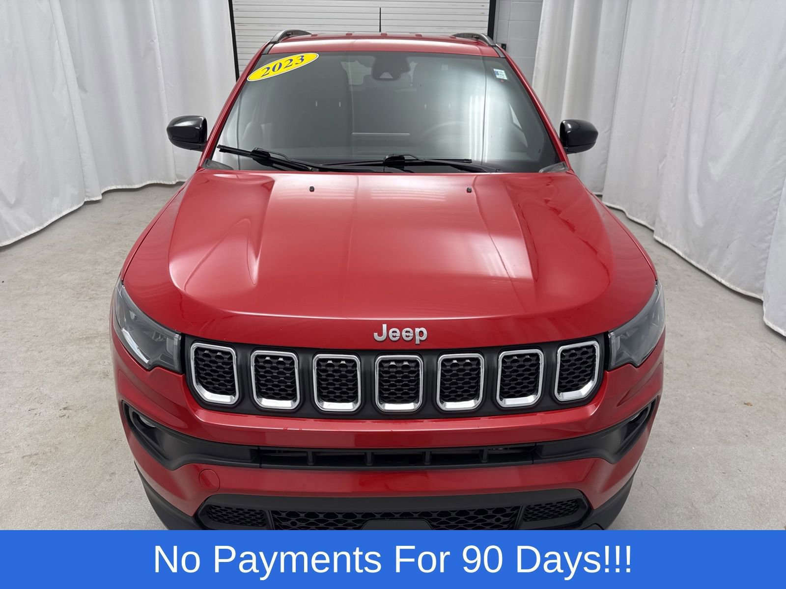 Used 2023 Jeep Compass Latitude image 6