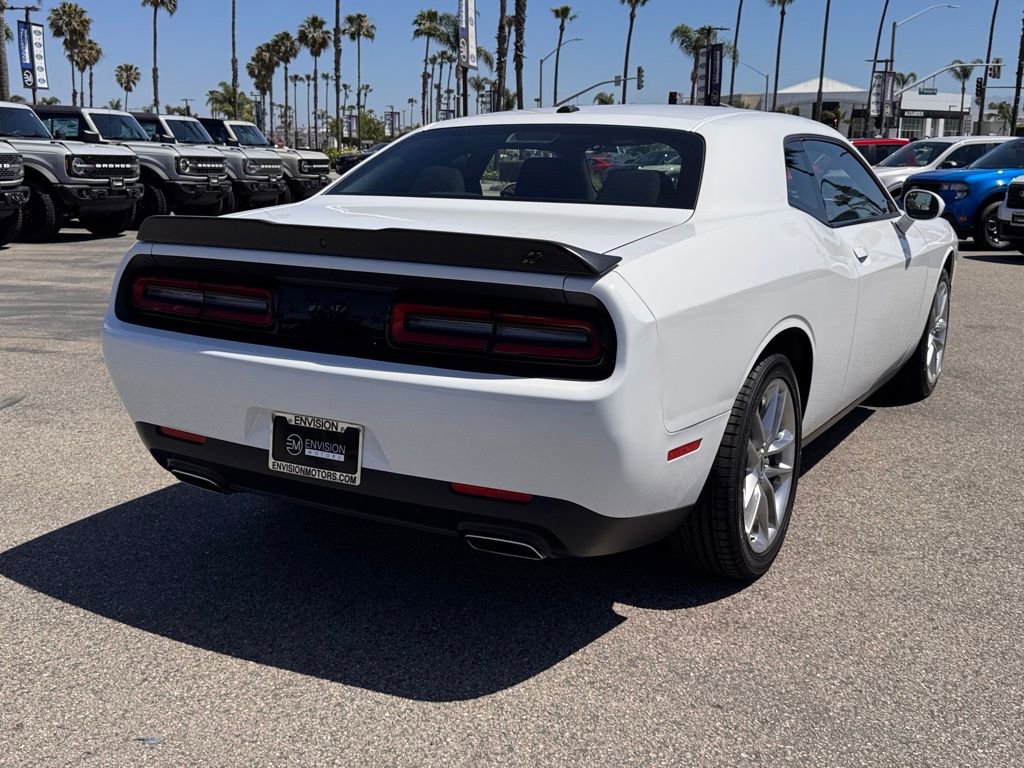 Used 2022 Dodge Challenger GT AWD/4WD image 12