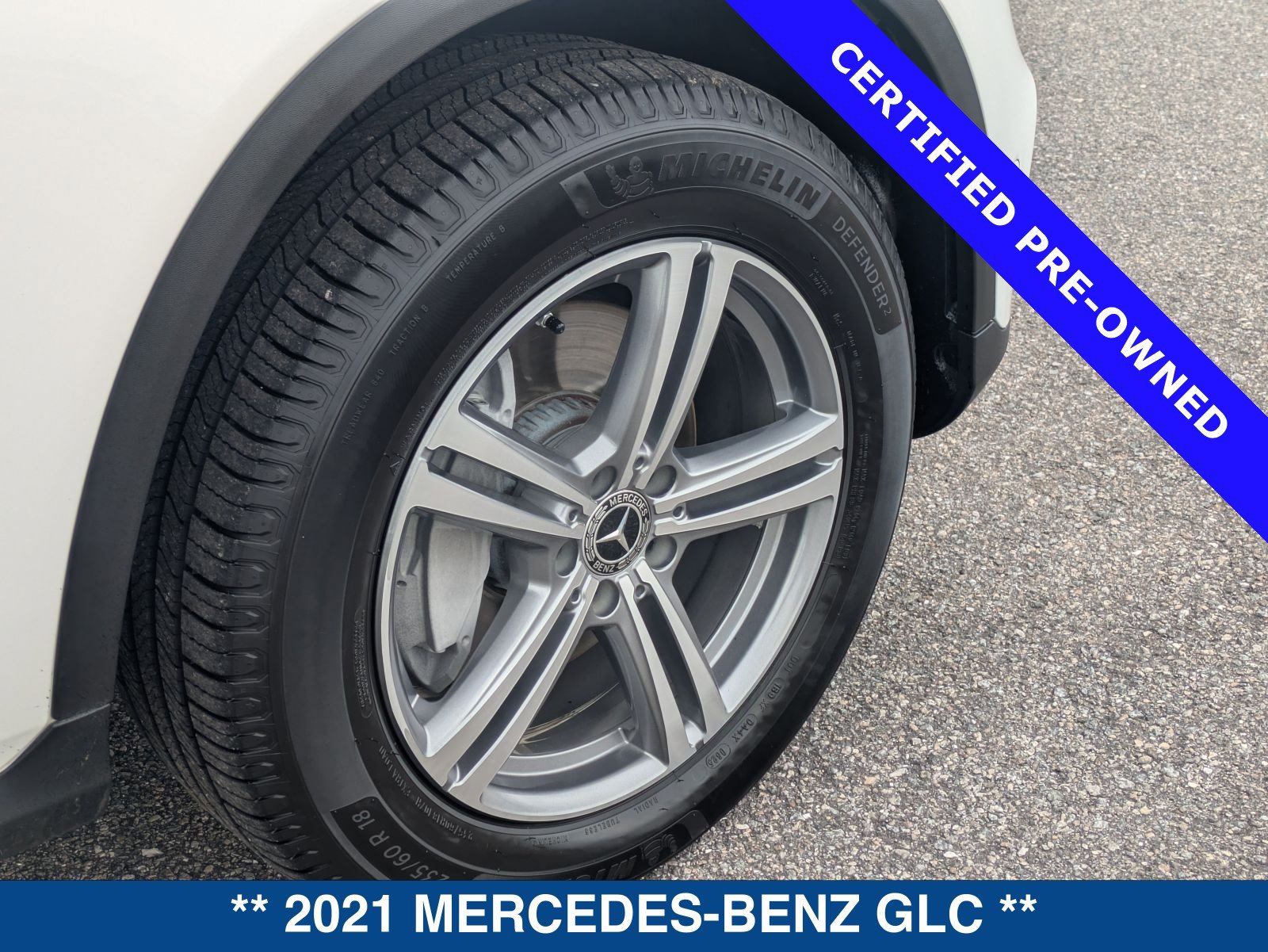 Used 2021 Mercedes-Benz GLC 300 4MATIC image 12