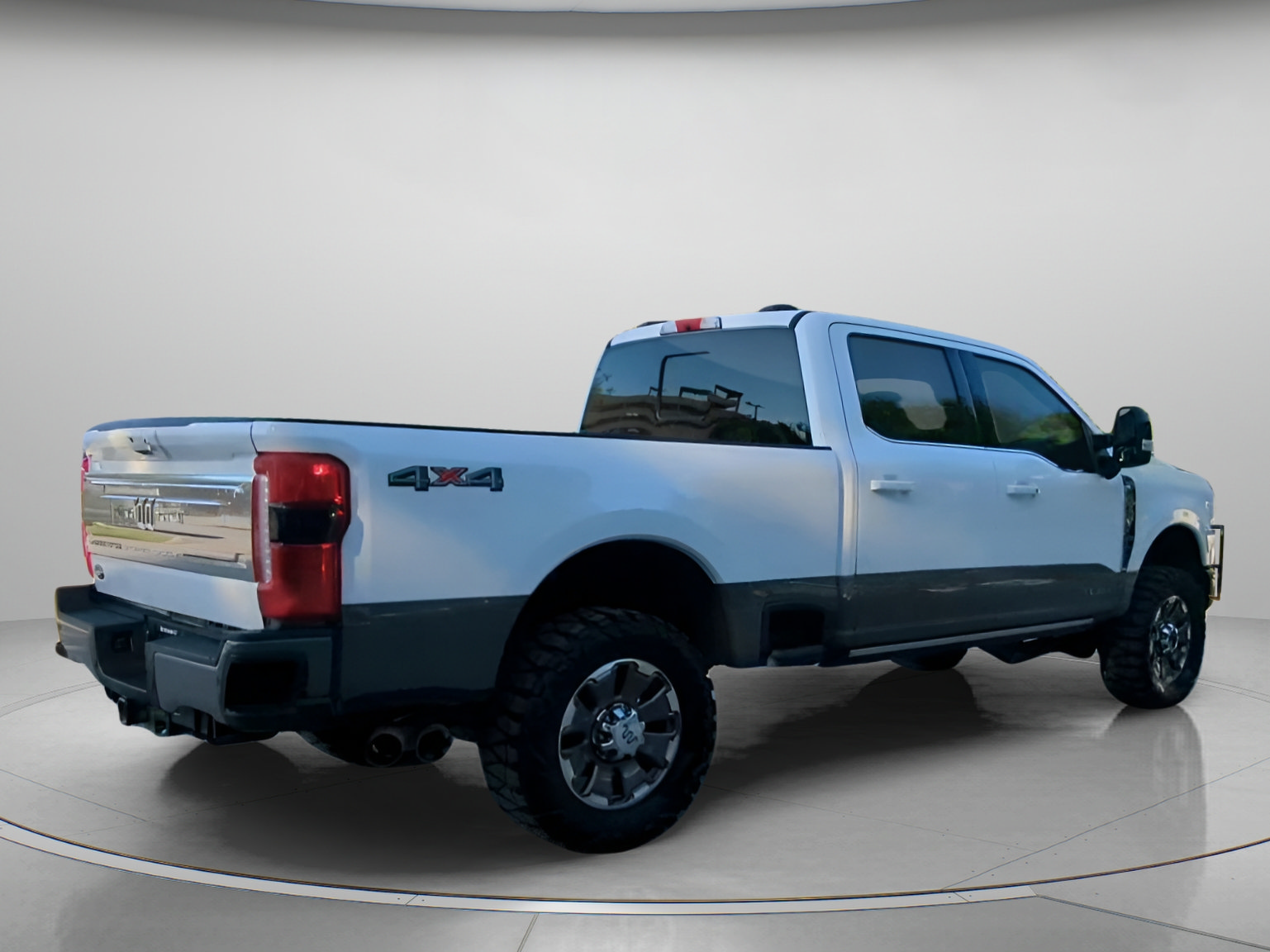 Certified 2026 Ford F350 King Ranch AWD/4WD image 28