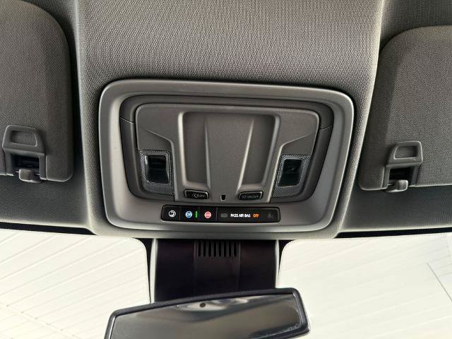 Used 2025 GMC Sierra 1500 SLT RWD image 19