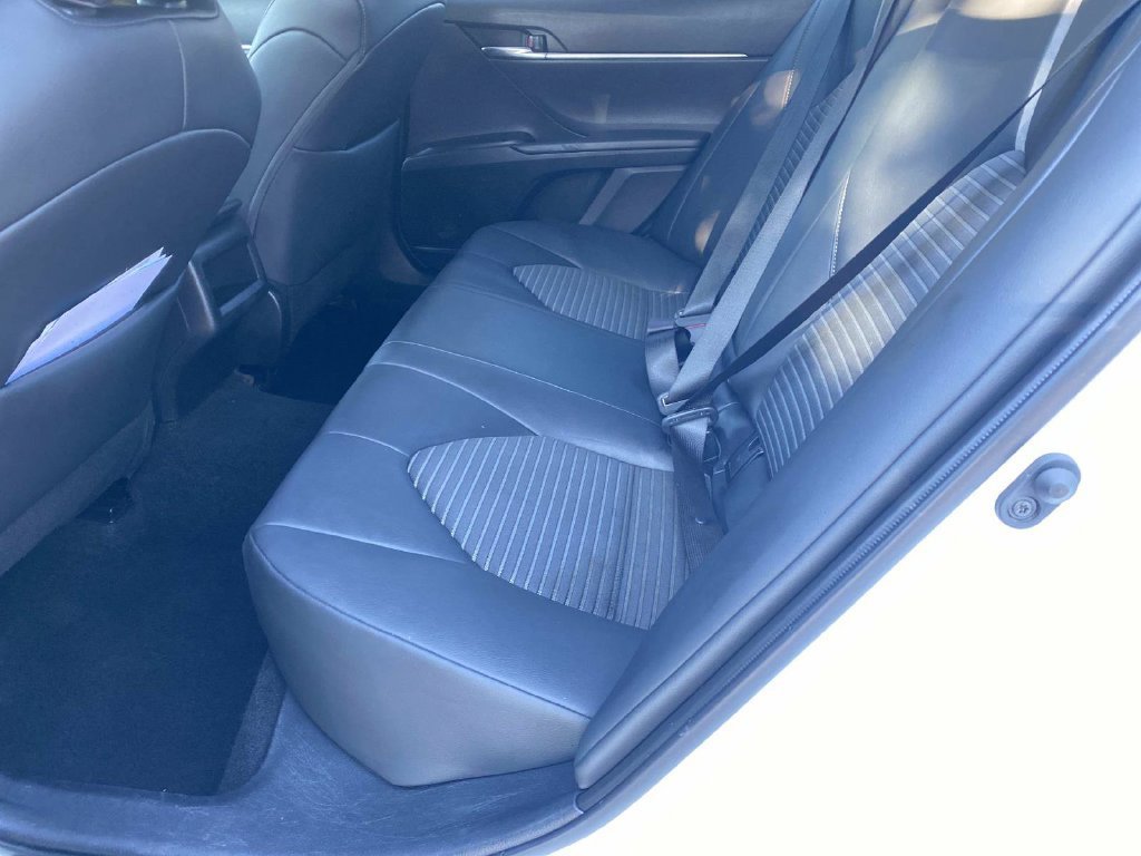 Used 2023 Toyota Camry SE FWD image 14