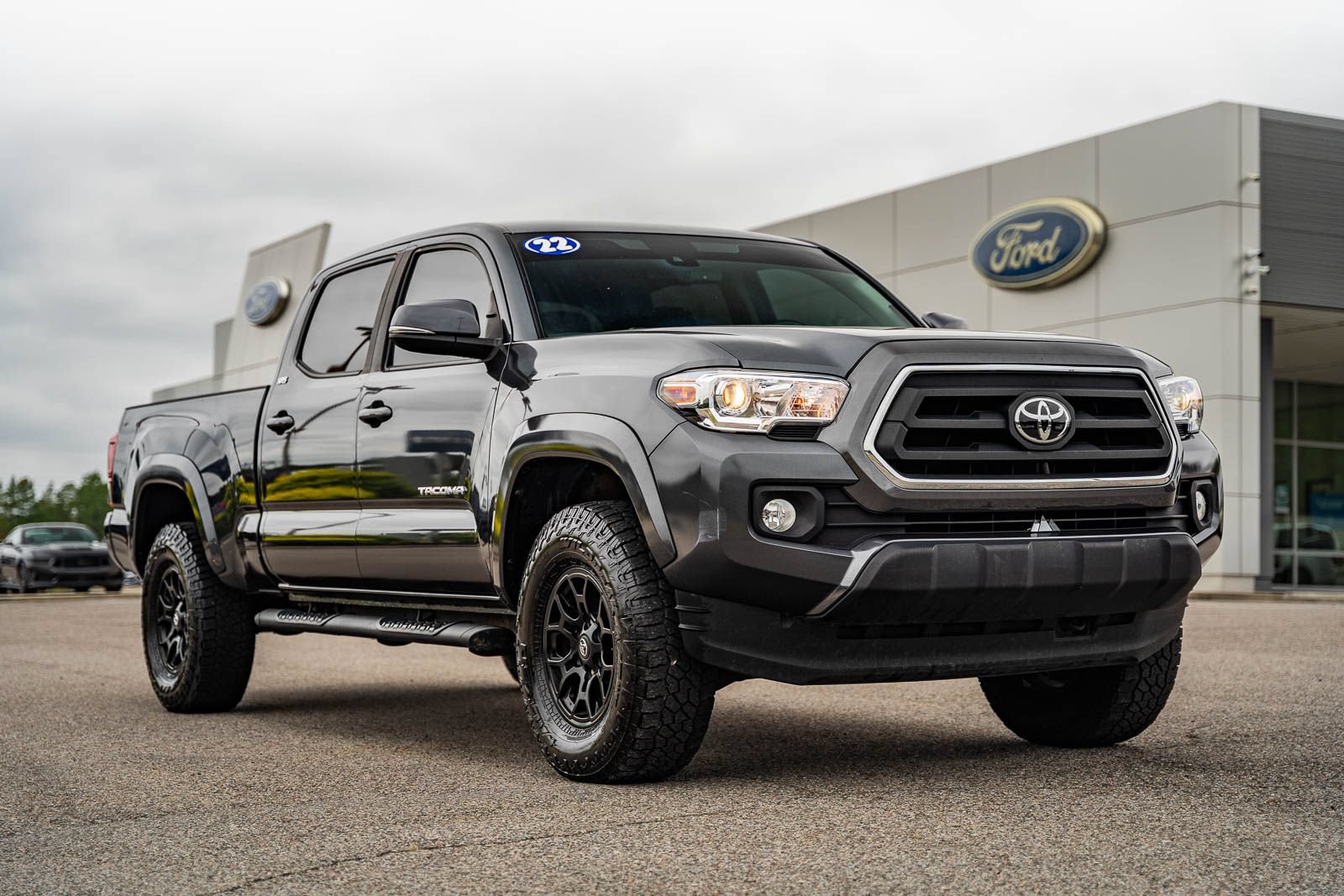 Used 2022 Toyota Tacoma SR5 w/ Technology Package RWD video 1