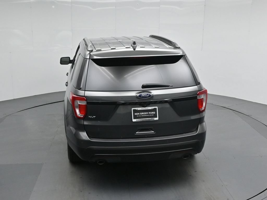 Certified 2017 Ford Explorer XLT w/ Equipment Group 202A FWD image 42