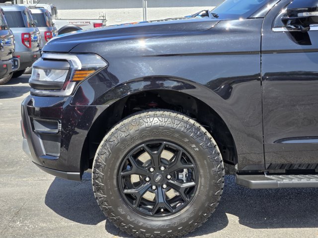 Certified 2022 Ford Expedition Timberline AWD/4WD image 9