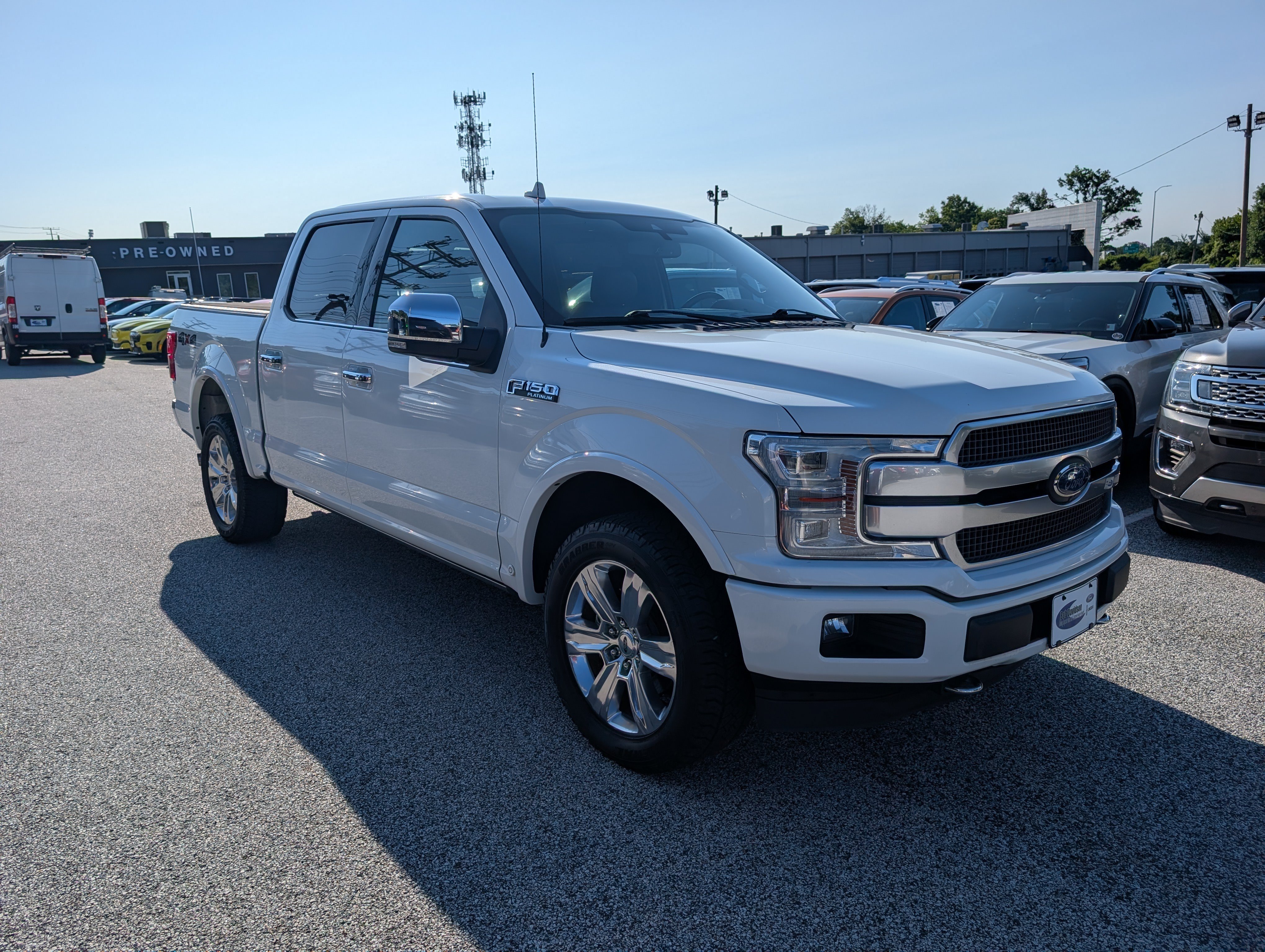 Certified 2020 Ford F150 Platinum w/ Equipment Group 701A Luxury AWD/4WD image 9