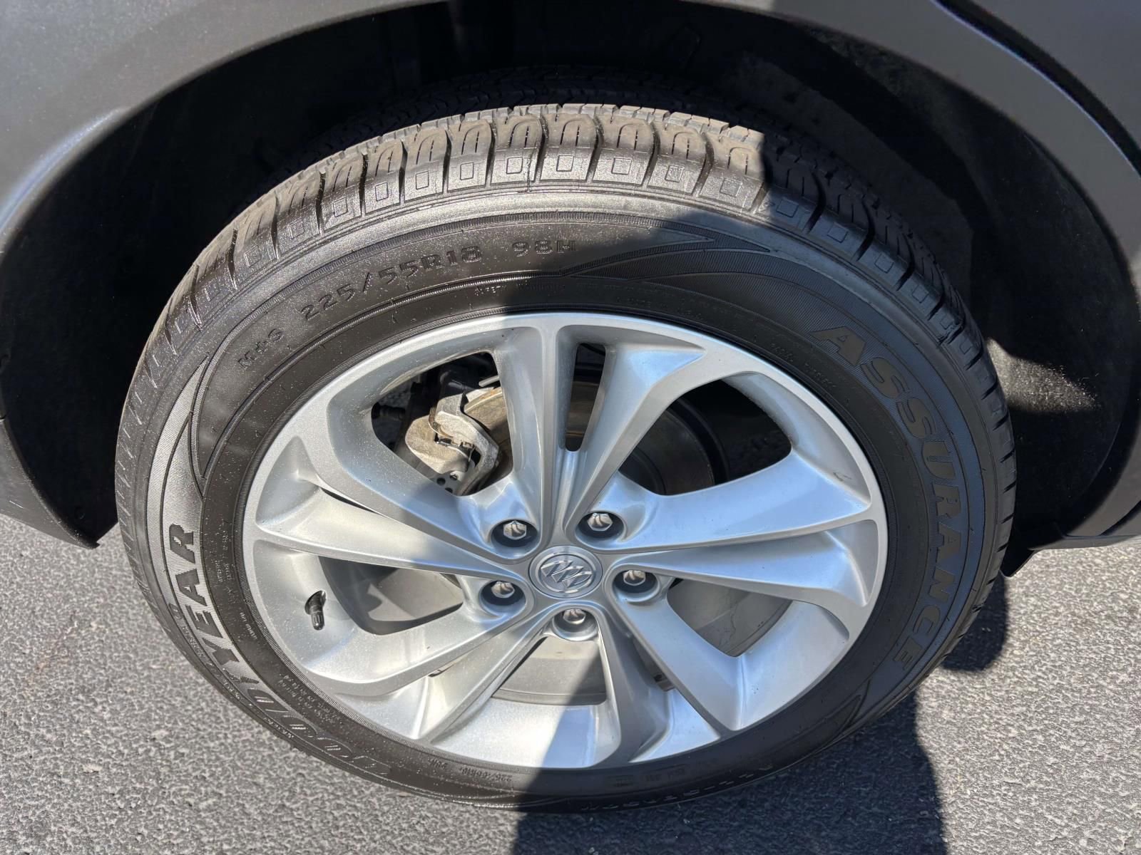 Used 2022 Buick Encore GX Preferred w/ Cold Weather Comfort Package image 12