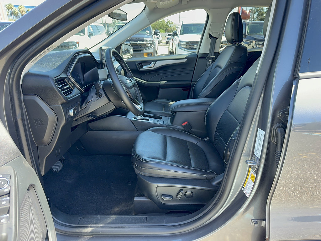 Certified 2021 Ford Escape SEL w/ Technology Package FWD image 11