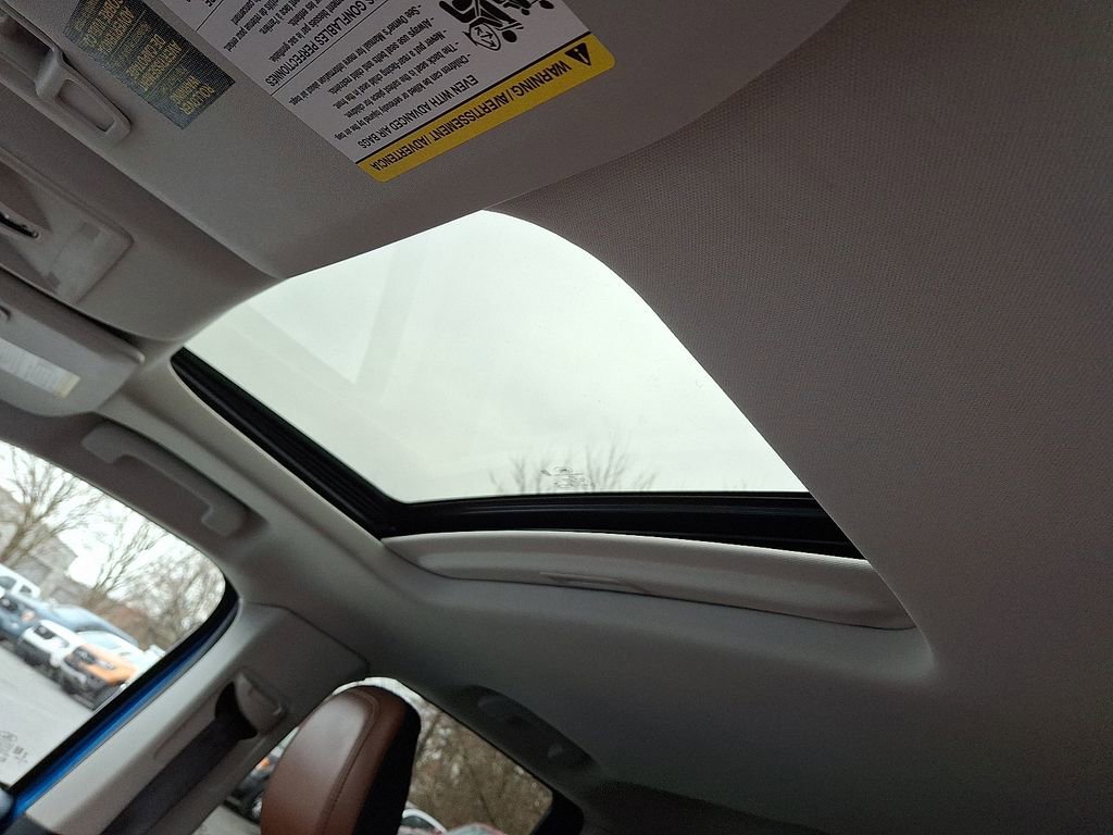 Certified 2022 Ford Maverick Lariat image 14