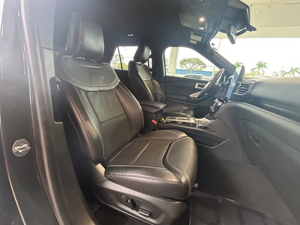 Certified 2022 Ford Explorer ST w/ Equipment Group 401A image 27