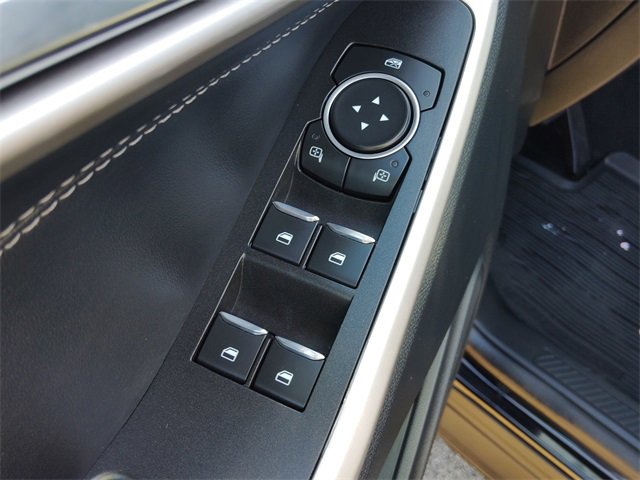 Certified 2022 Ford Explorer XLT w/ Equipment Group 202A image 11