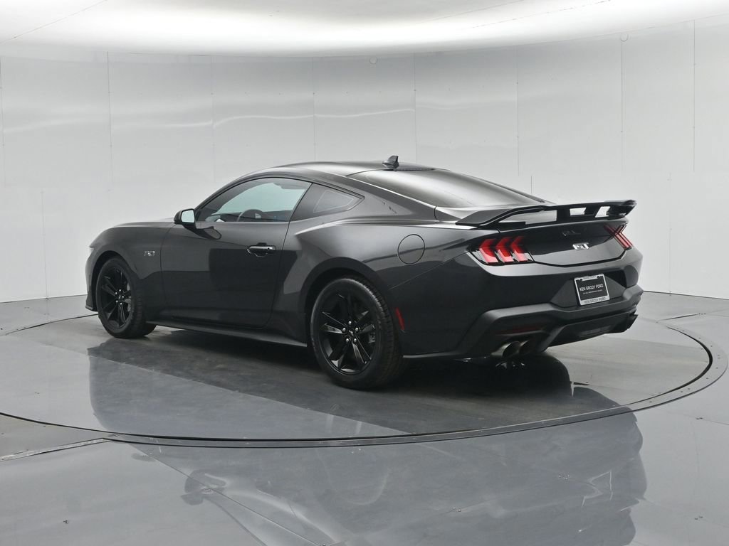 Certified 2024 Ford Mustang GT RWD image 19