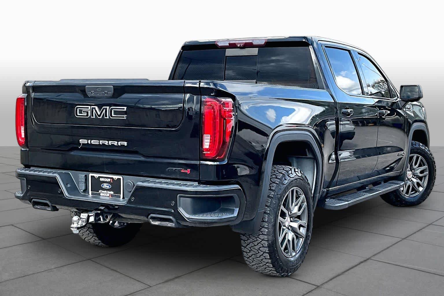 Used 2021 GMC Sierra 1500 AT4 w/ AT4 Premium Package AWD/4WD image 13